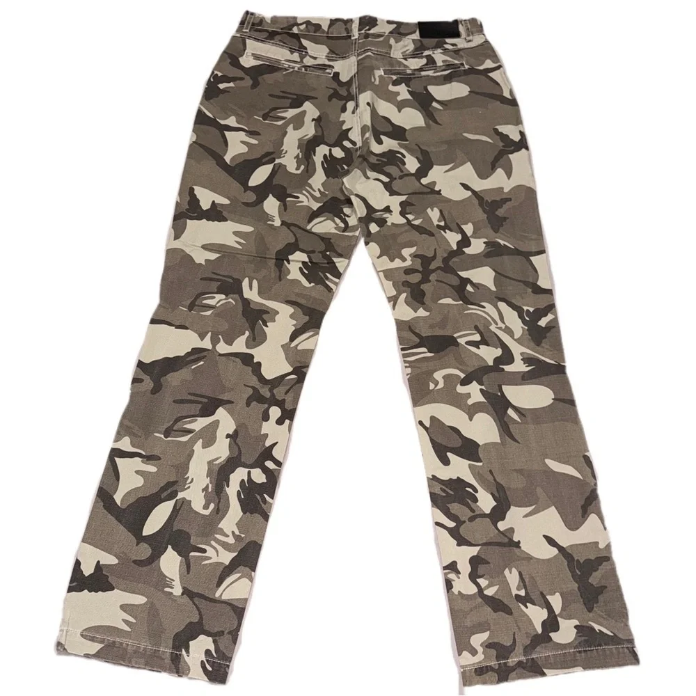 Astronomy W36 L31 Camo Chino Pants Gray Black